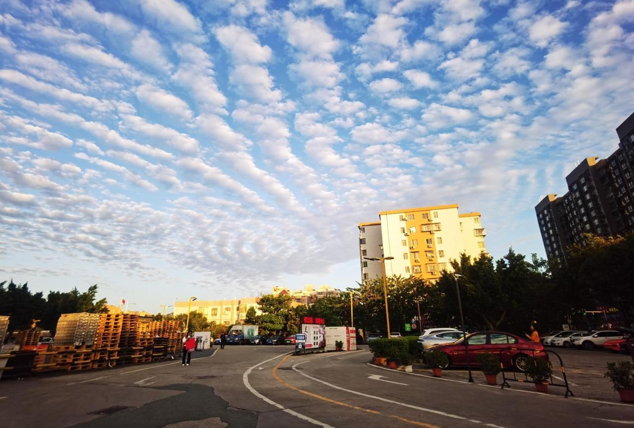 Paco Hotel Tianhe Coach Terminal Metro Satation Guangzhou-Free Shuttle Bus For Canton Fair Exteriér fotografie