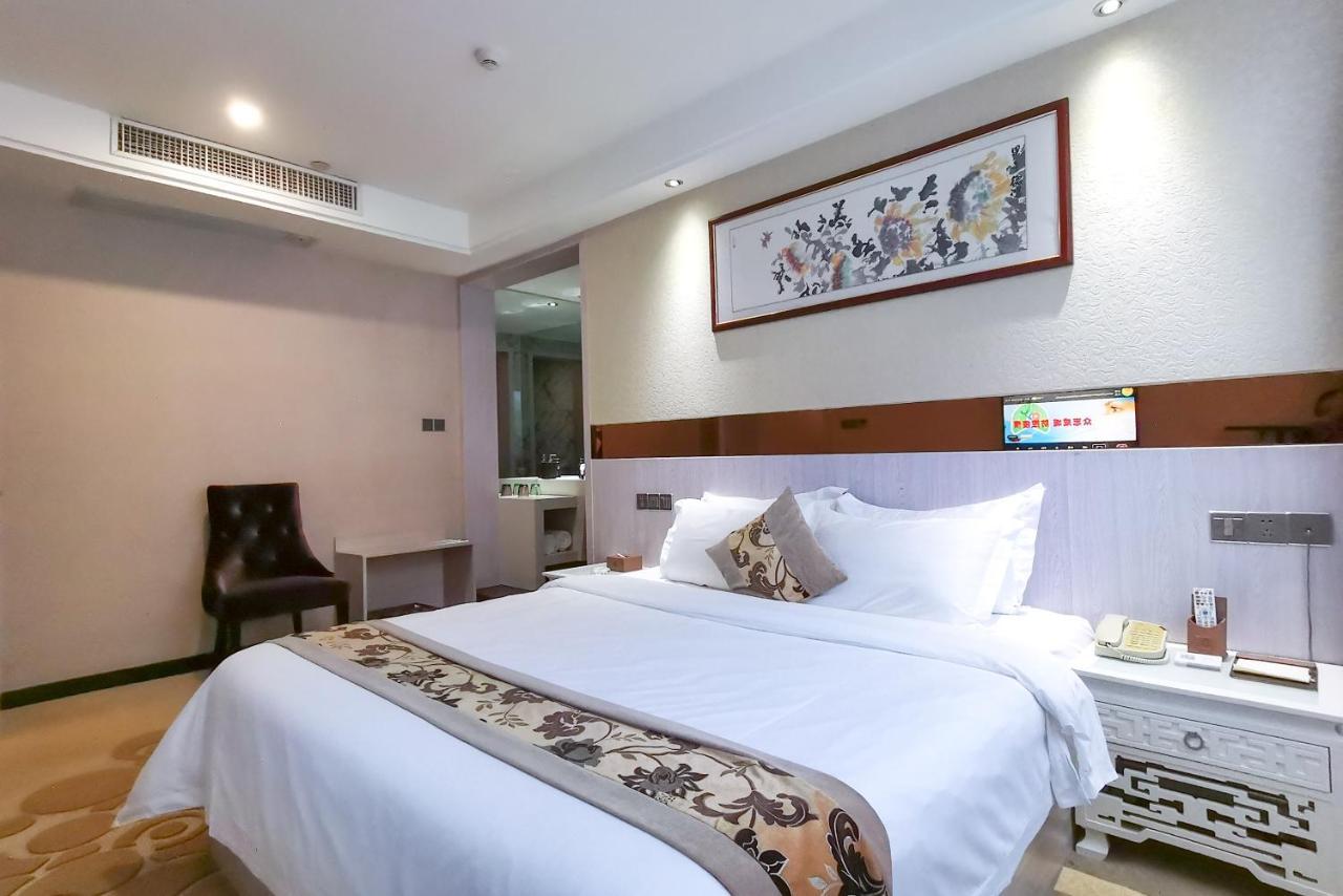 Paco Hotel Tianhe Coach Terminal Metro Satation Guangzhou-Free Shuttle Bus For Canton Fair Exteriér fotografie