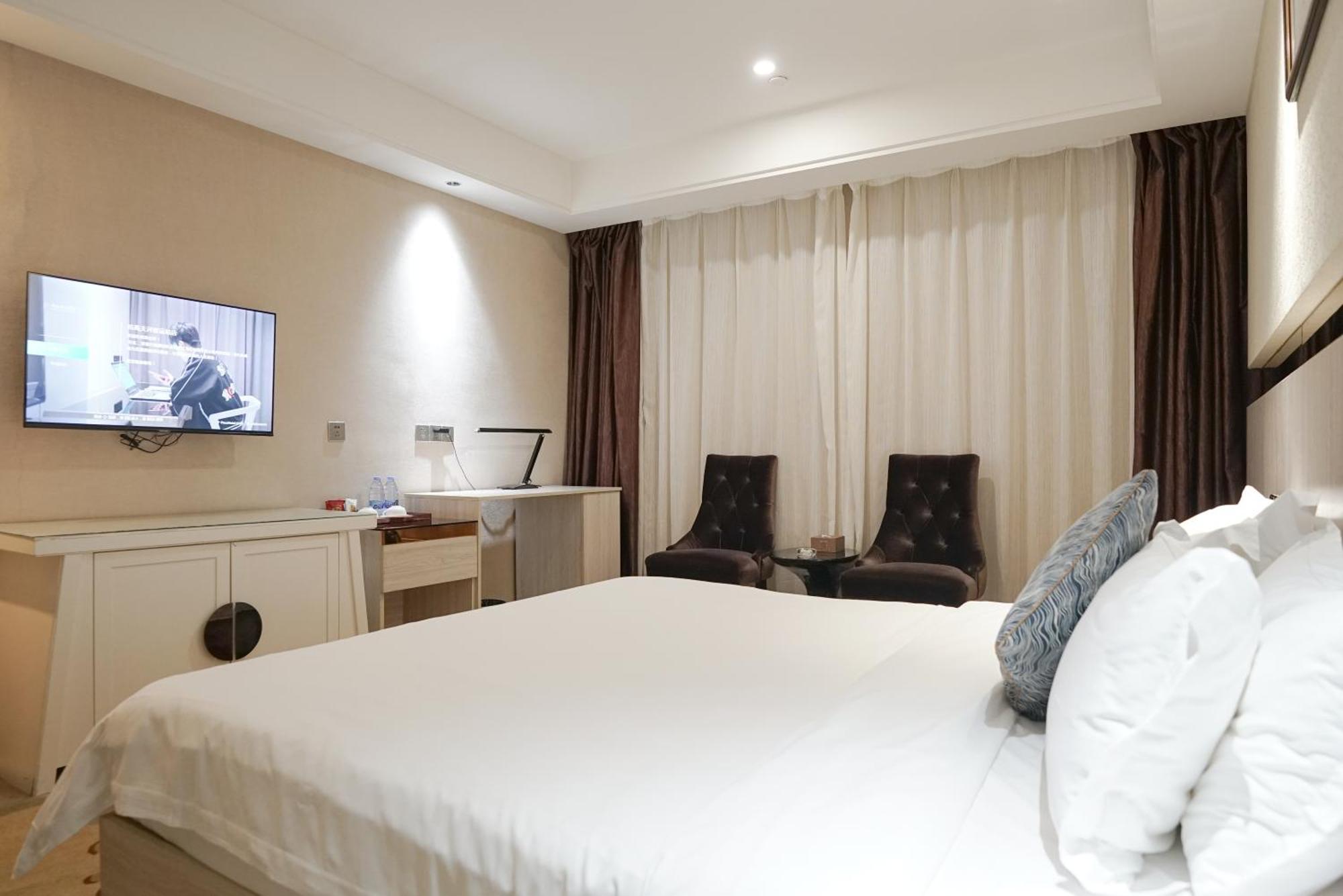 Paco Hotel Tianhe Coach Terminal Metro Satation Guangzhou-Free Shuttle Bus For Canton Fair Exteriér fotografie