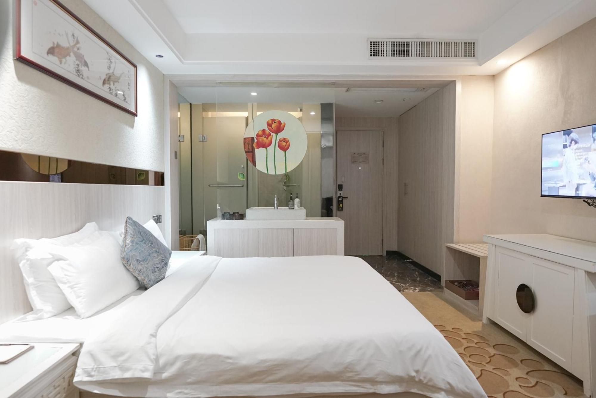 Paco Hotel Tianhe Coach Terminal Metro Satation Guangzhou-Free Shuttle Bus For Canton Fair Exteriér fotografie