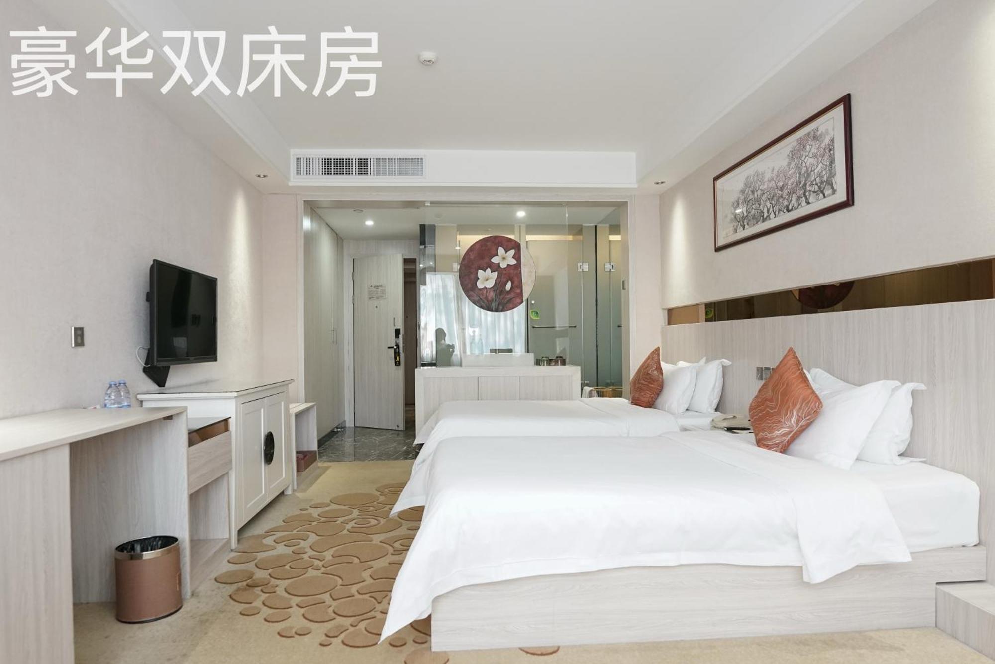 Paco Hotel Tianhe Coach Terminal Metro Satation Guangzhou-Free Shuttle Bus For Canton Fair Exteriér fotografie